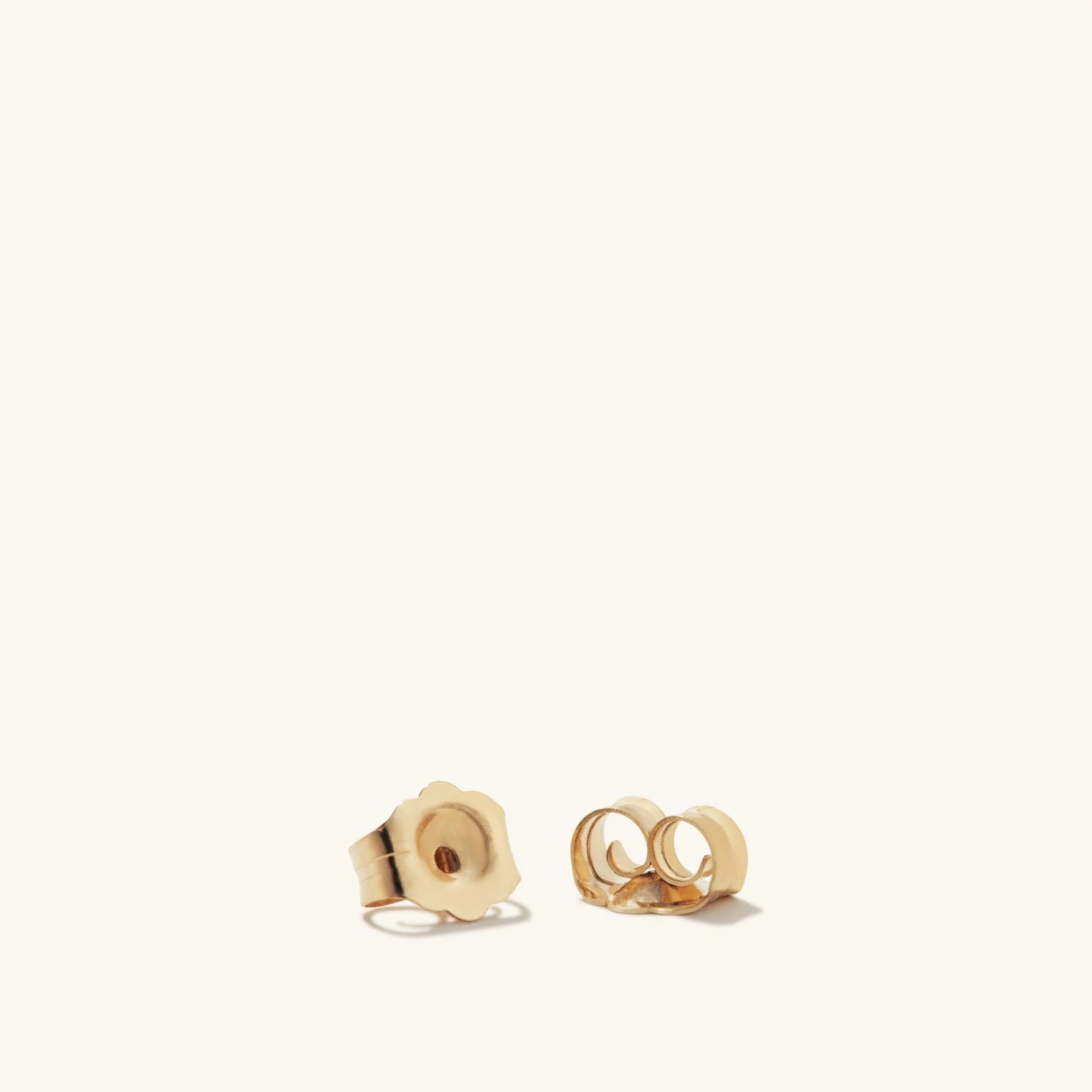 Essential Pearl Earrings - Image 8