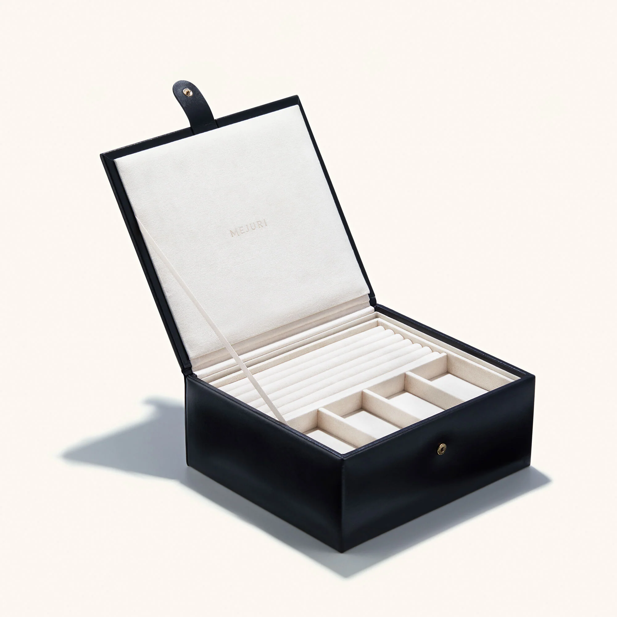 Jewelry Box - Image 26