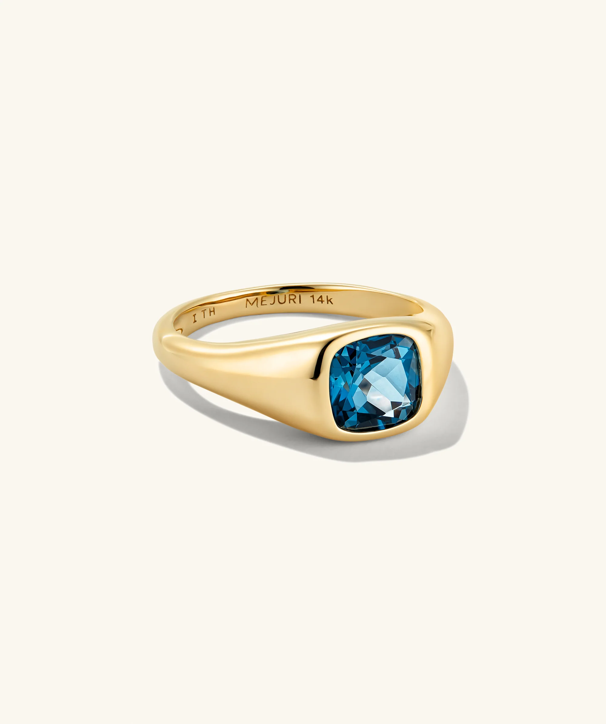 Jude Pinky Signet Ring - Image 6