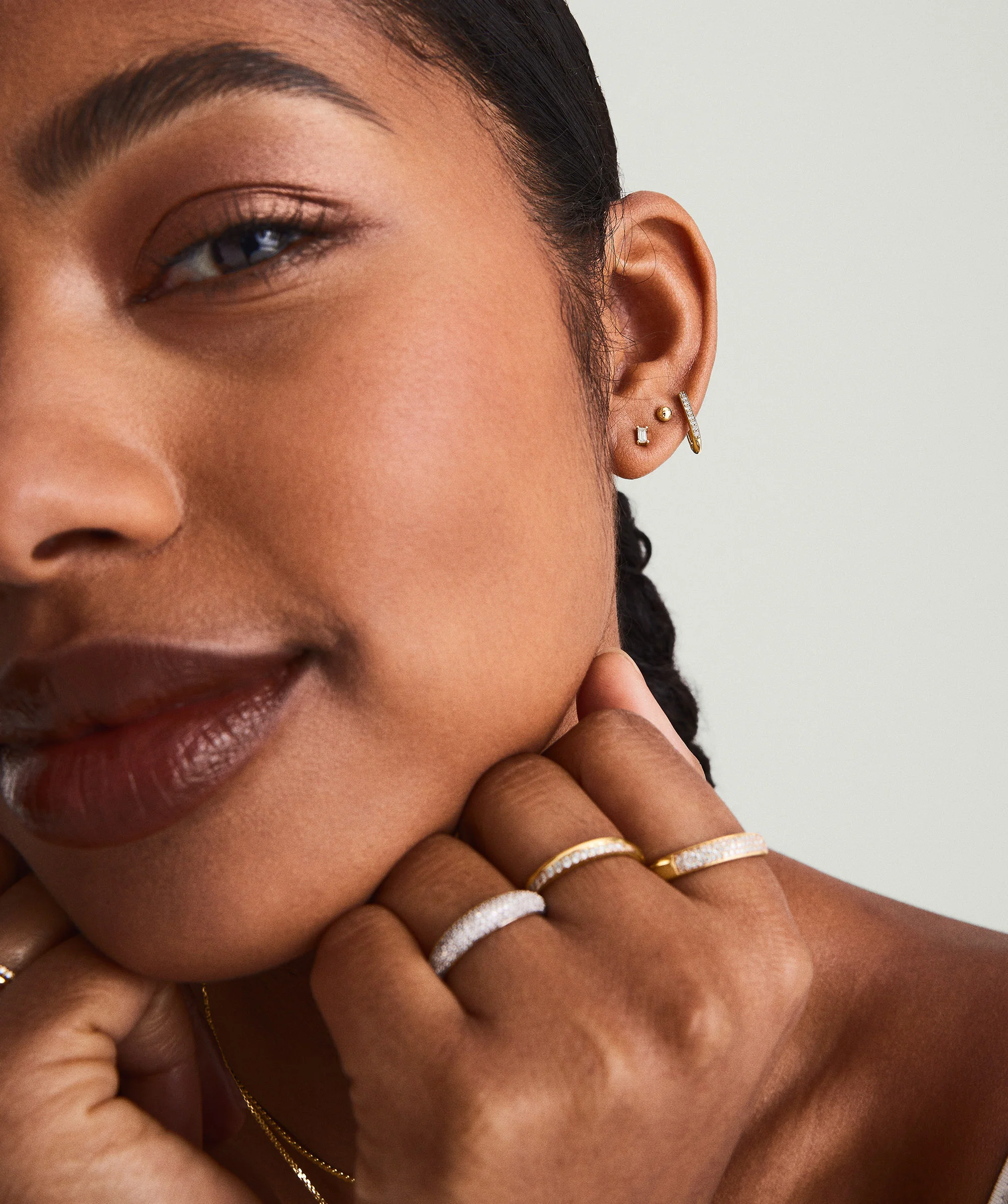 Single Mini Baguette Stud - Image 6