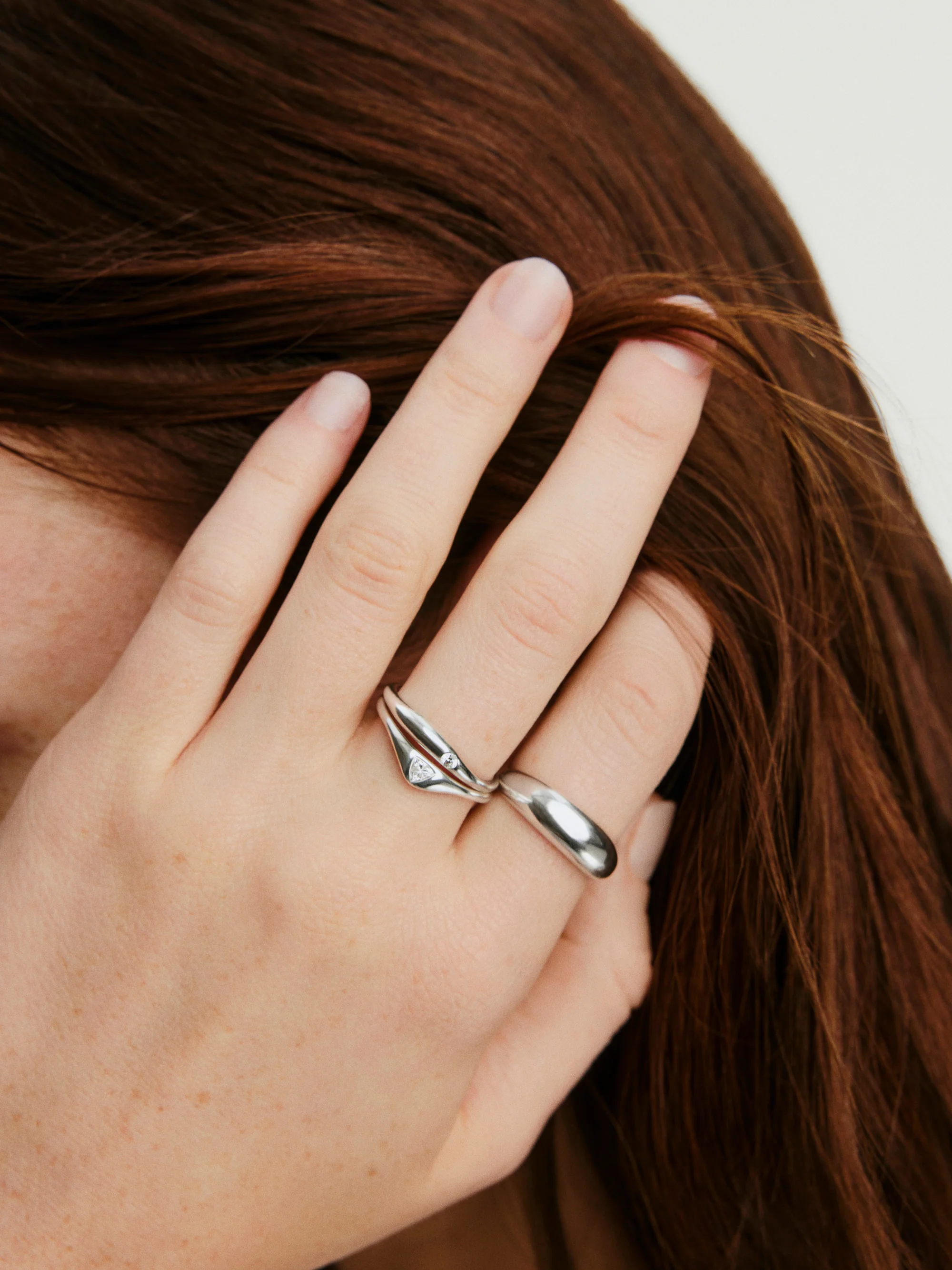 Organic DĂ´me Crescent Nesting Ring - Image 3