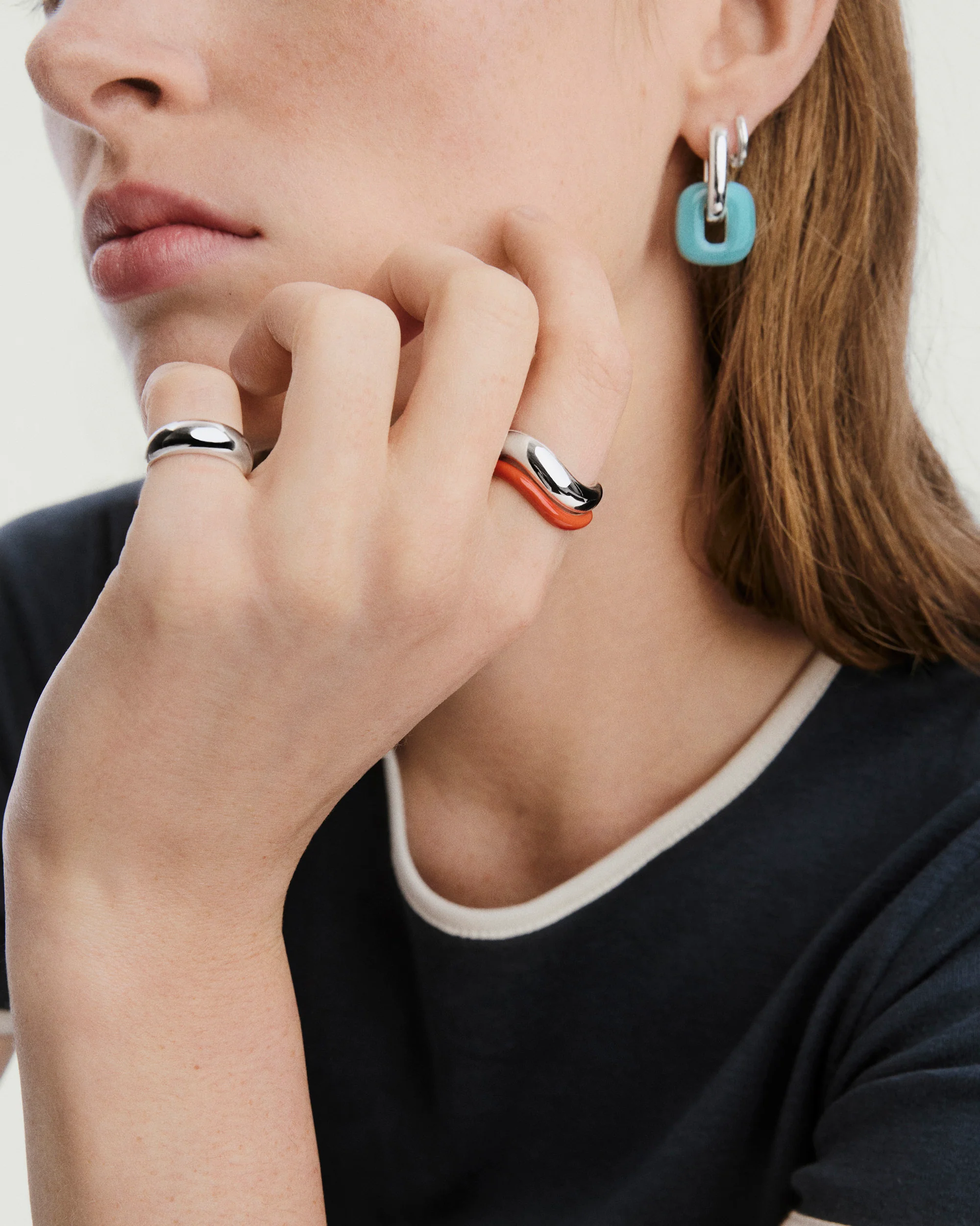 Slim Enamel Dôme Figure Ring - Image 9