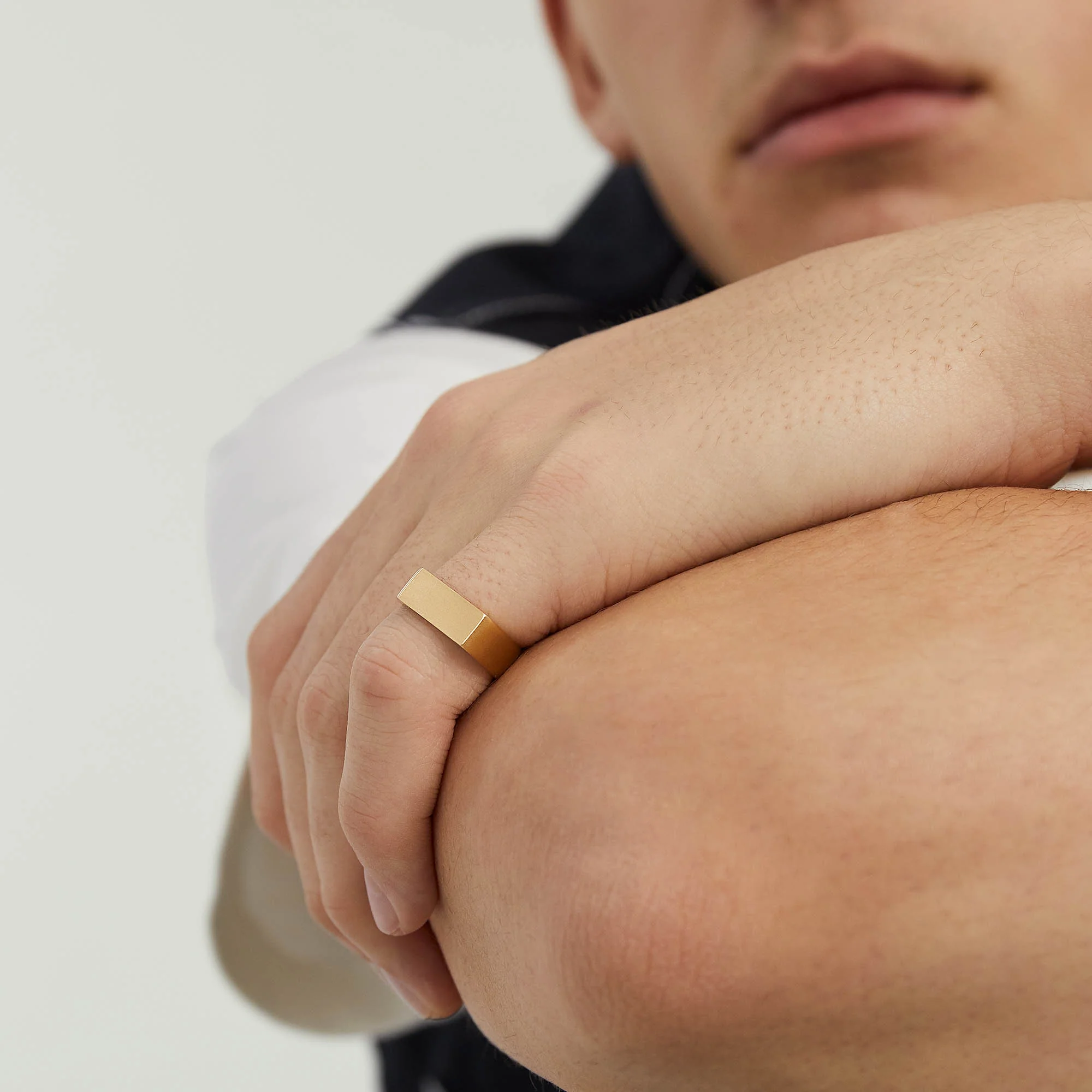 Slim Rectangular Signet Ring - Image 24