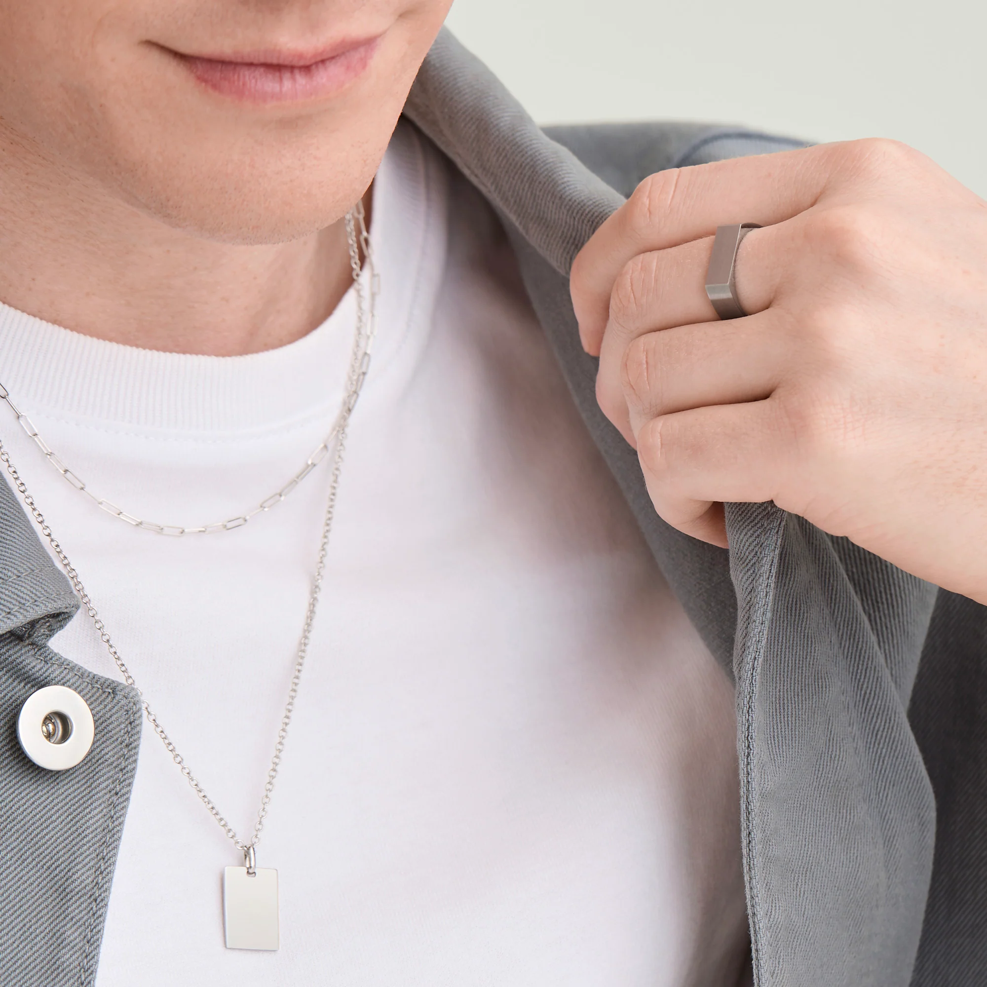 Slim Rectangular Signet Ring - Image 28