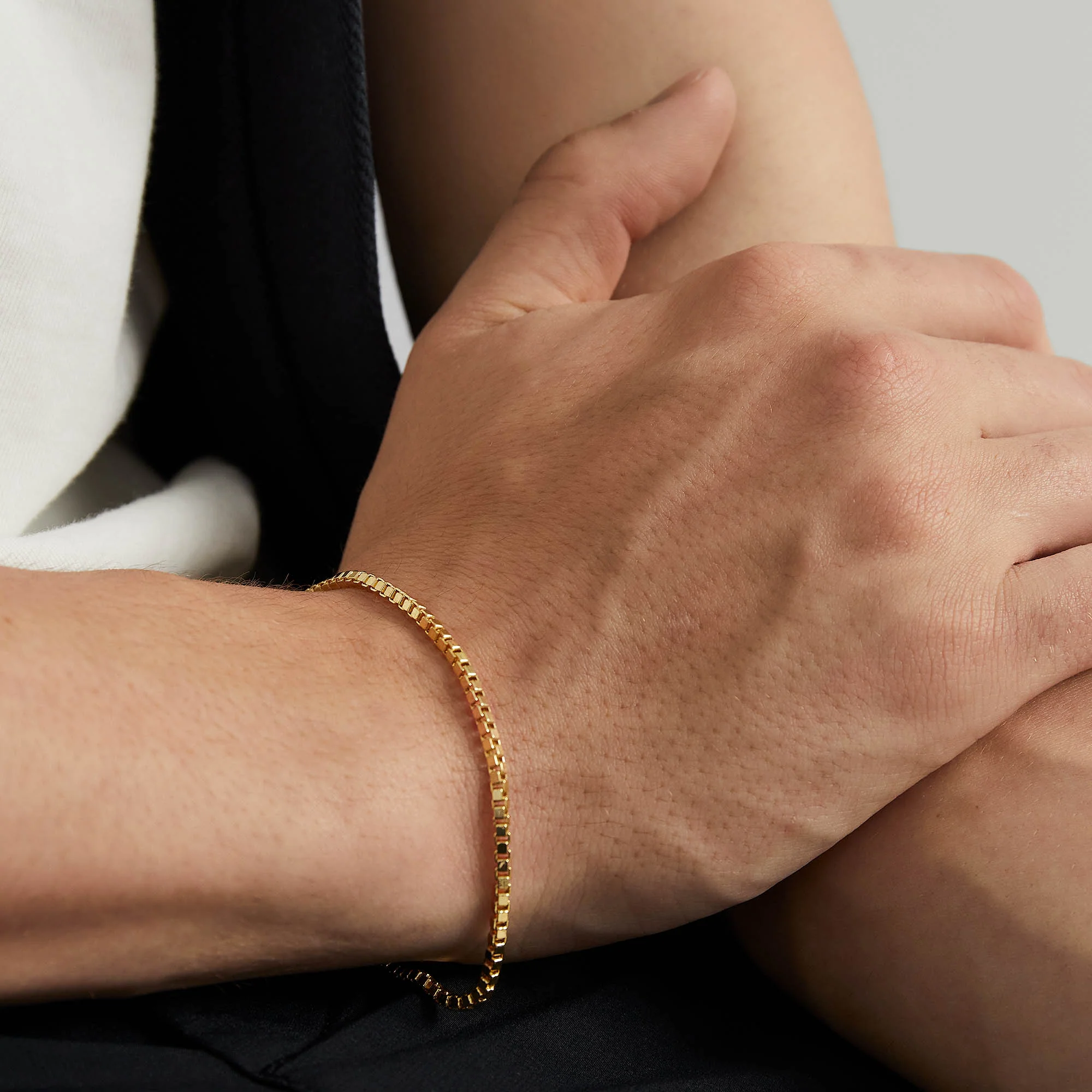 Square Box Chain Bracelet - Image 4
