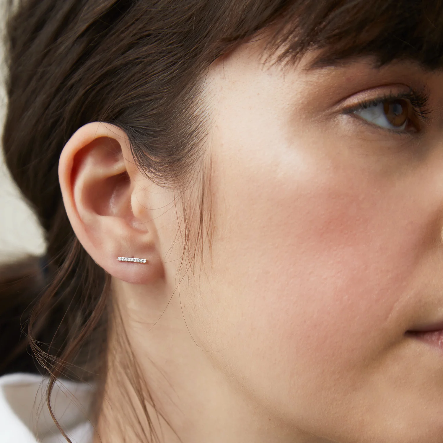 Single Pavé Diamonds Long Bar Stud - Image 3