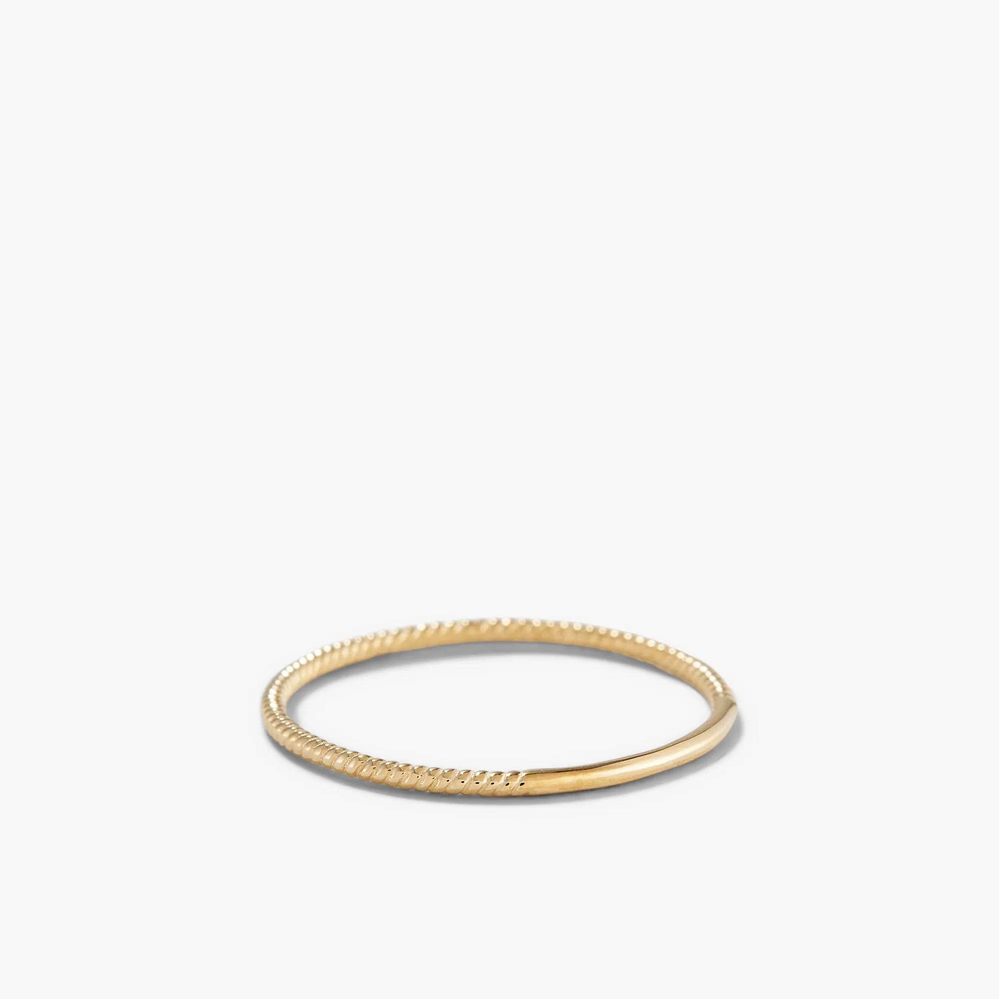 Twist Ring